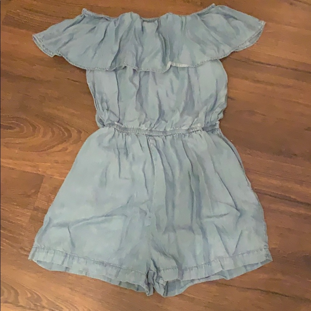 100% tencel off the shoulder play suit.